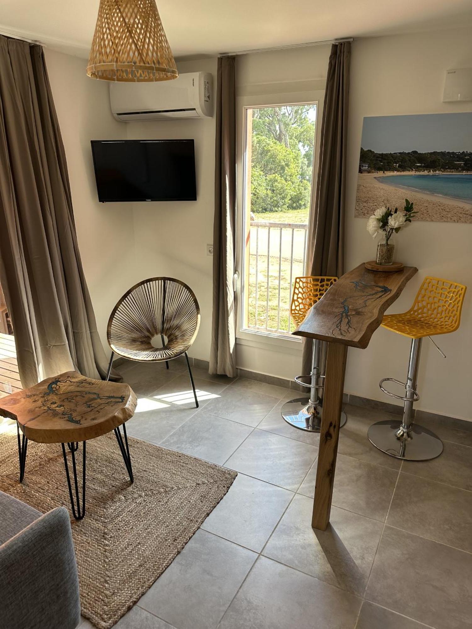 Residence Hoteliere Les Hameaux De Saint Cyprien 25 M2 Lecci Extérieur photo